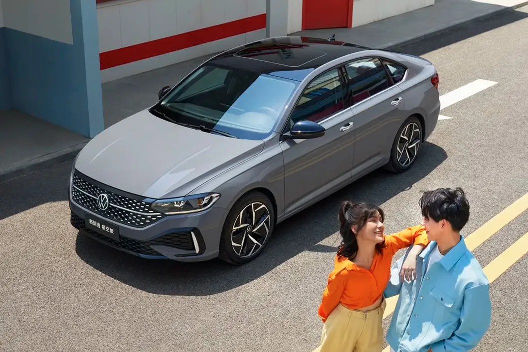 1.5L automatic petrol sedan China