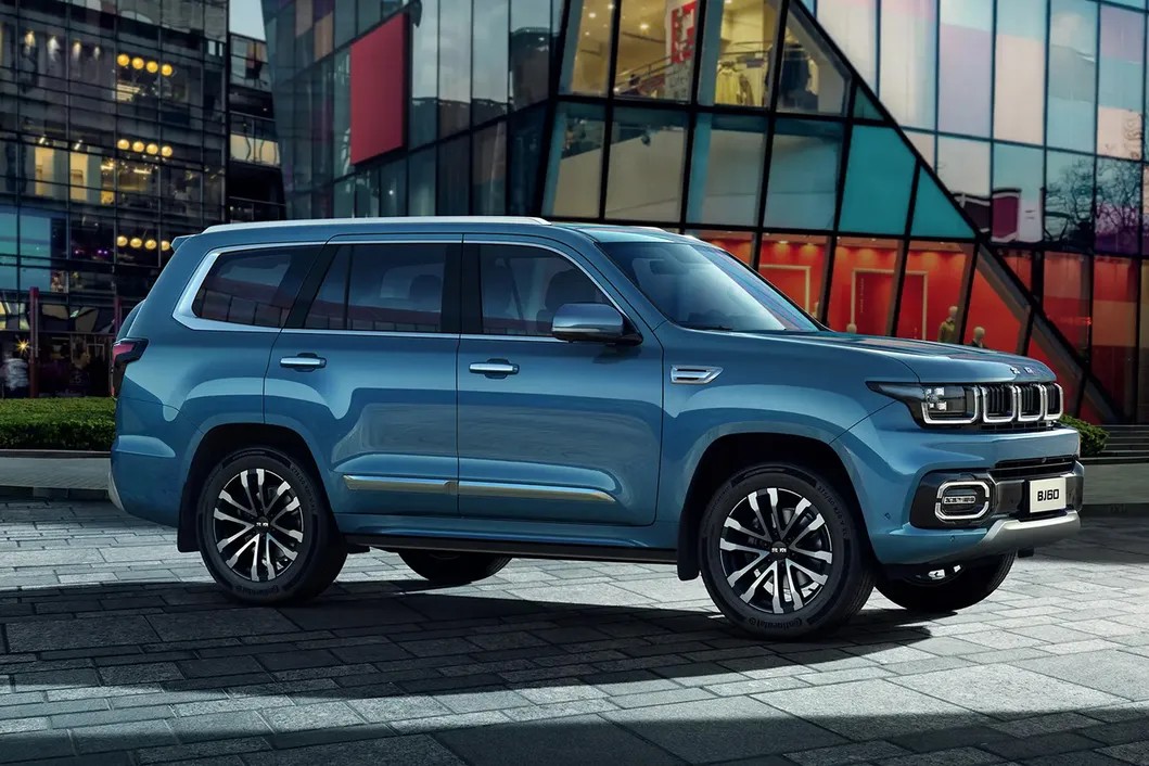 2024 BJ60 petrol 4WD SUV