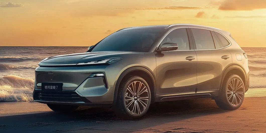 Geely Galaxy L7 SUV