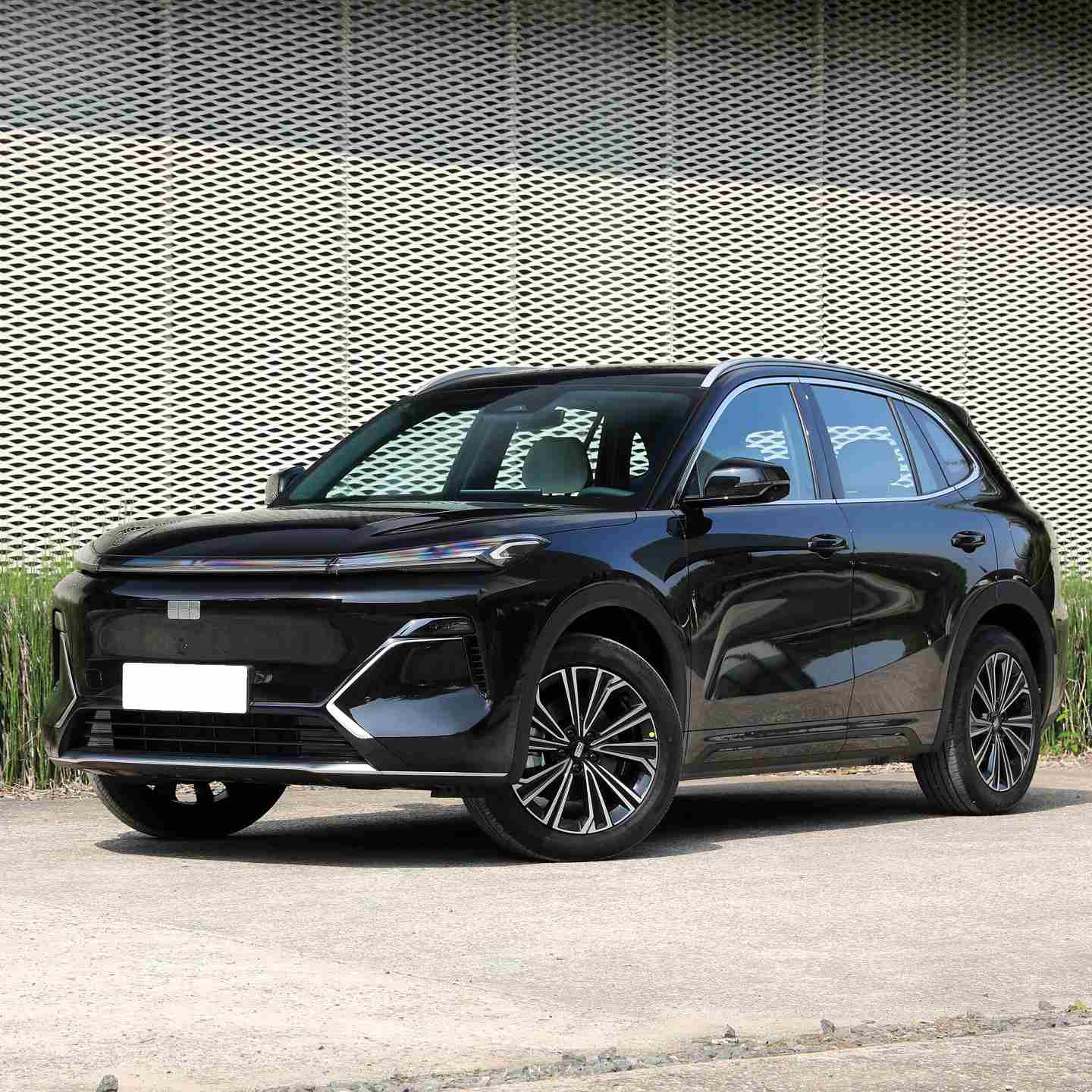 Geely Galaxy L7 SUV